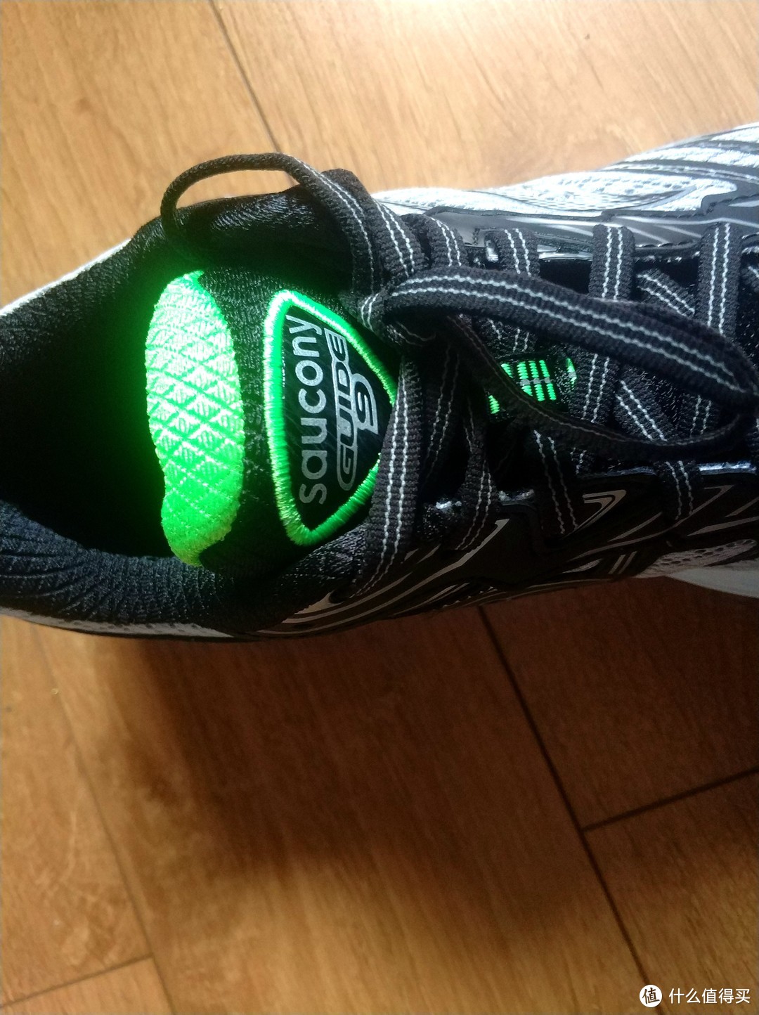 saucony 圣康尼 GUIDE 9 亚瑟士 ASICS GT-1000  新百伦 3190V2 跑鞋简测