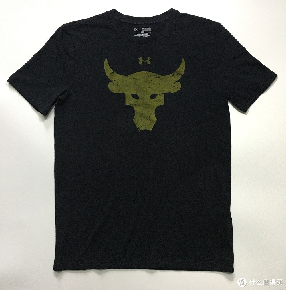 UNDER ARMOUR 安德玛 巨石牛头 T恤 开箱&购物心得