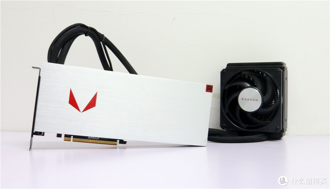 #原创新人#首发旗舰卡：Dataland 迪兰 RX VEGA 64水冷版 简单测试