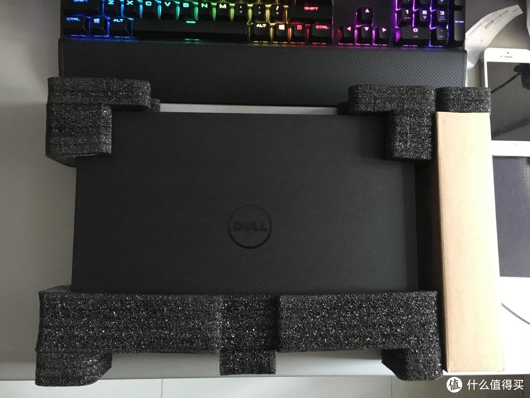 #原创新人#DELL 戴尔 XPS13 9360 乞丐版简易开箱及使用