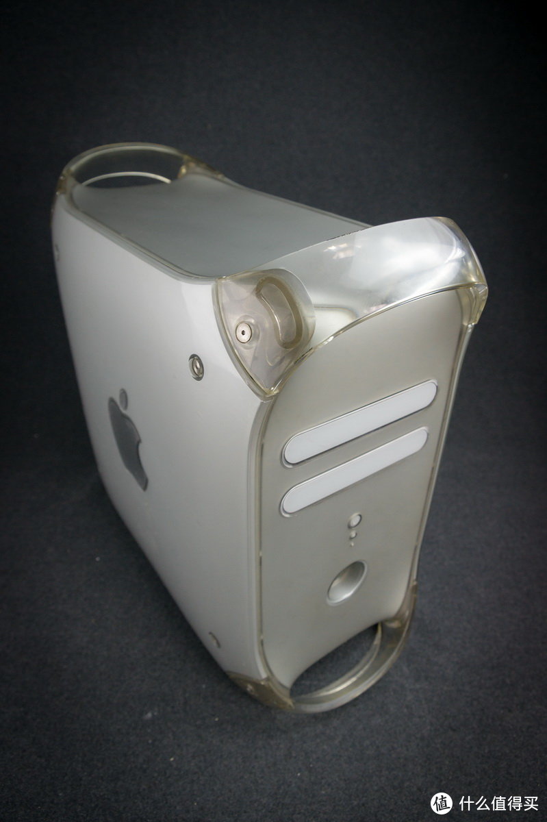 台式机Power Mac G4 "QuickSilver"