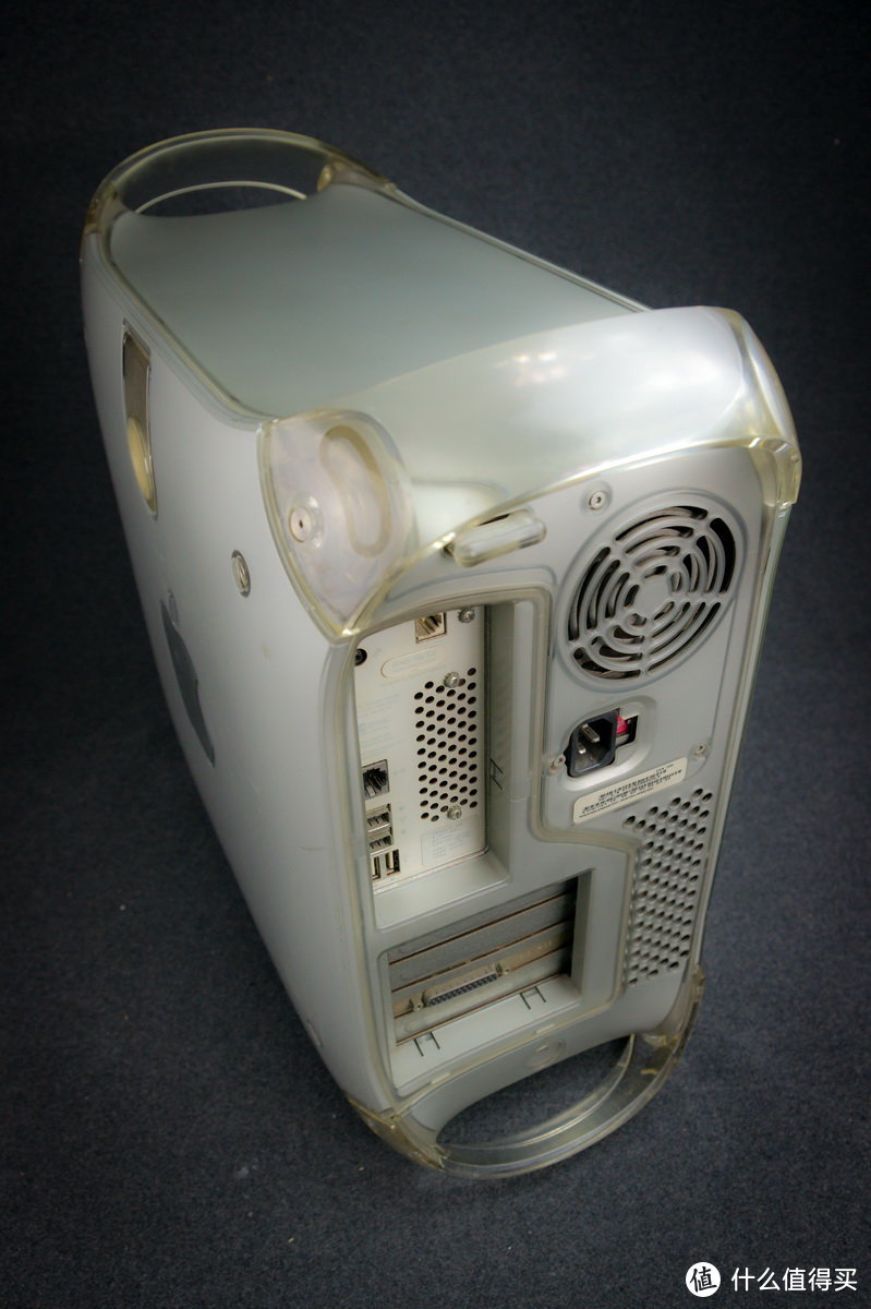 台式机Power Mac G4 "QuickSilver"