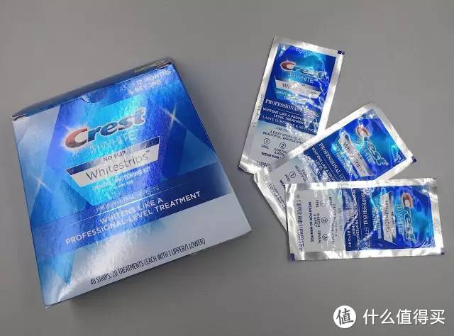 牙黄、牙渍星人的救星！试用了这些美白牙贴，一周真的有变白