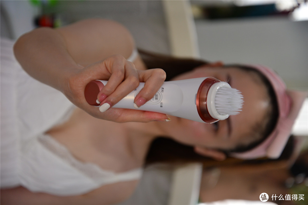 当女人们洗脸的时候她们在想什么，松下电器 EH-SC65 泡沫洁面仪测评报告！
