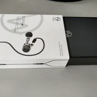简测 脉歌声学GT600S 圈铁HiFi入耳式有线耳机。