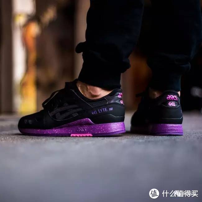 闷中带骚—亚瑟士 GEL-LYTE III "Borealis Pack"  复古跑鞋 开箱