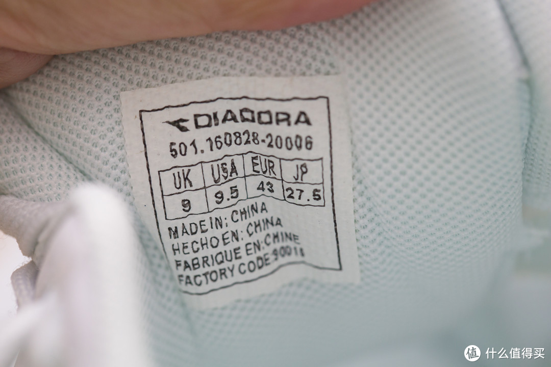 白瞎你的眼睛— DIADORA N9000 纯白复古跑鞋