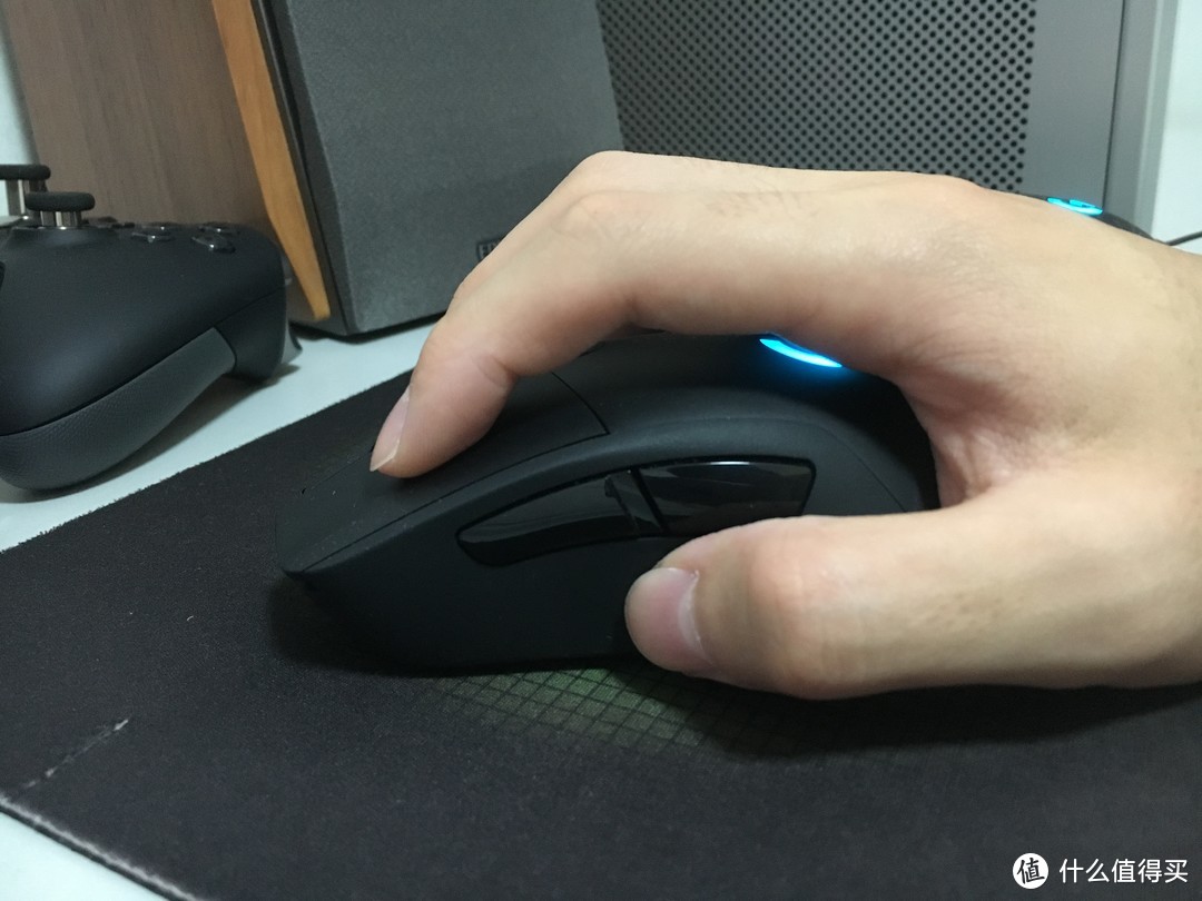 罗技 Logitech G903 LIGHTSPEED 无线鼠标 开箱