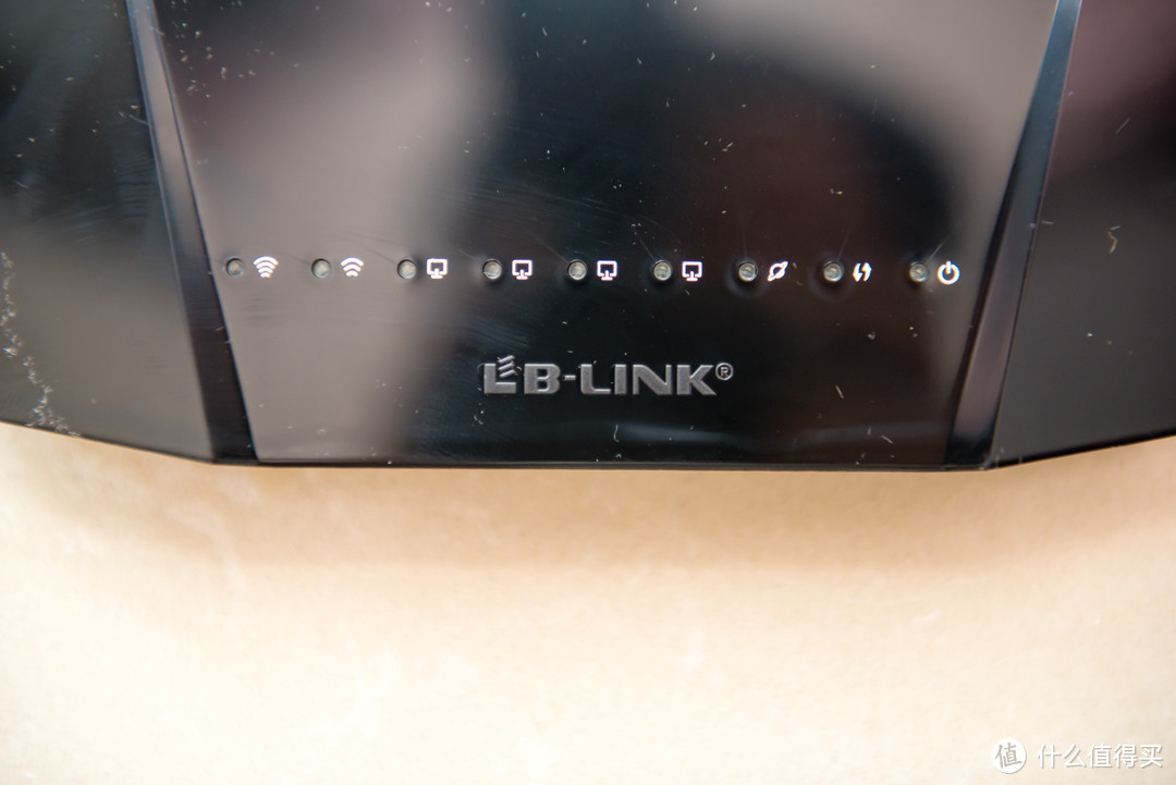 小巧的四天线：B-LINK 必联 BL-AC1200D 千兆路由器 开箱体验 & 对比R7000外观