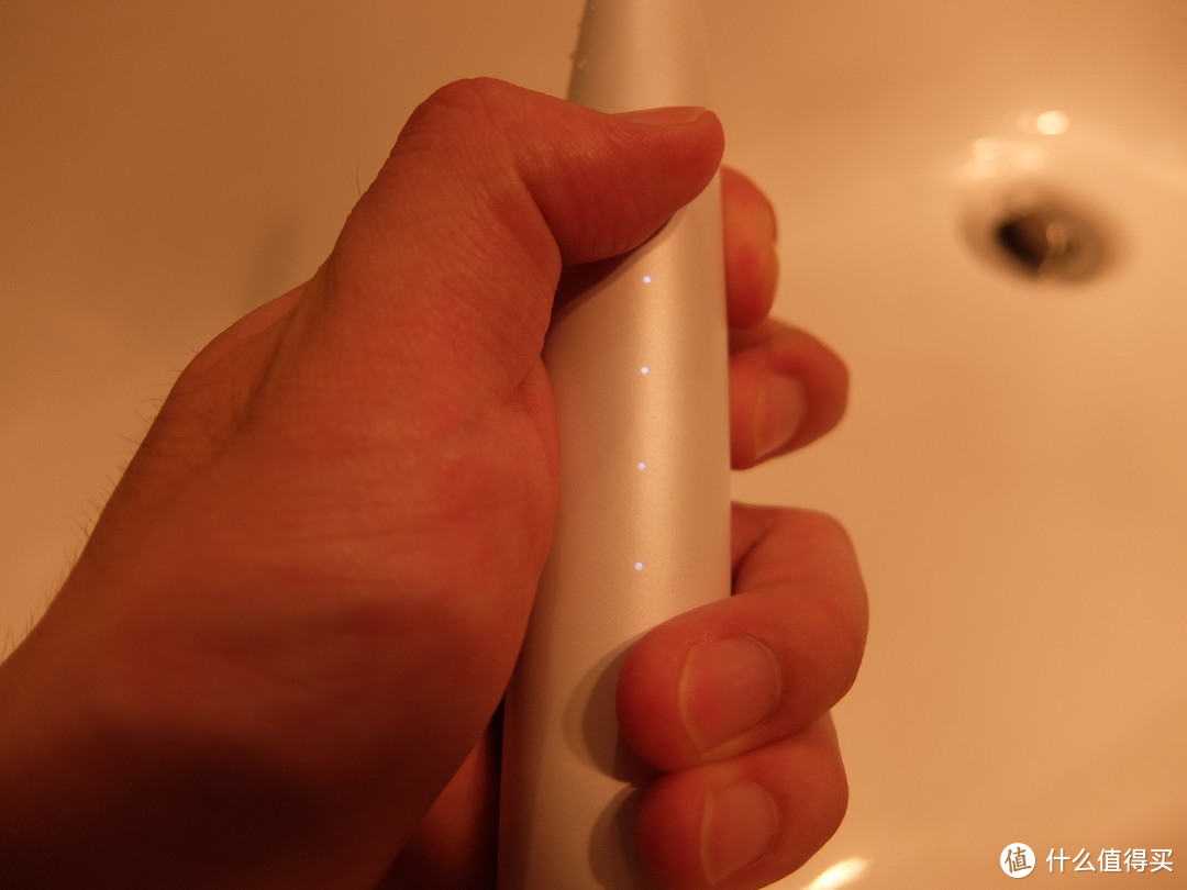 Oclean智能电动牙刷是守护口腔健康的好帮手吗？