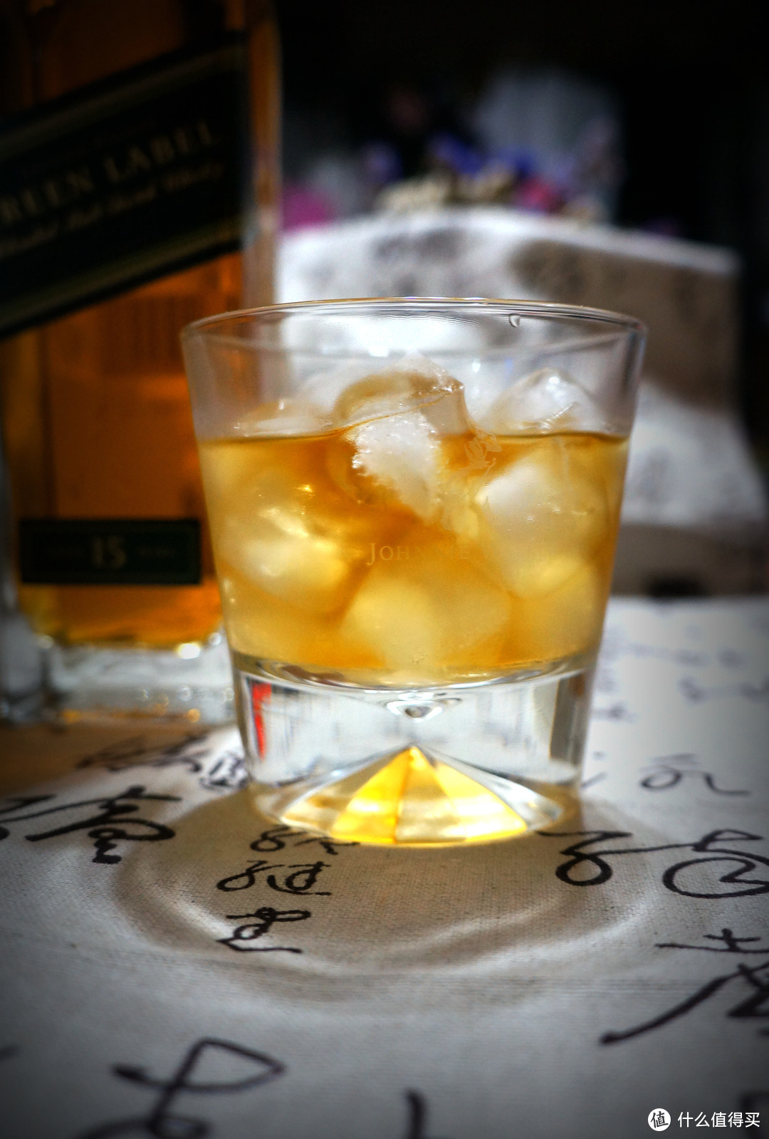 什么酒值得买？带你领略限量版礼盒之美 — Johnnie Walker 绿方双杯礼盒赏析