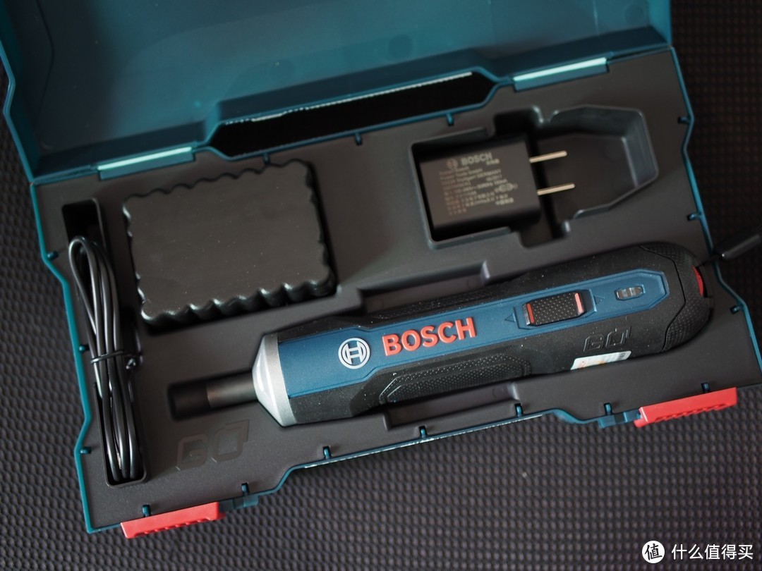 #本站首晒# 开关设计有点脑残 — BOSCH GO 电动螺丝刀 开箱初体验