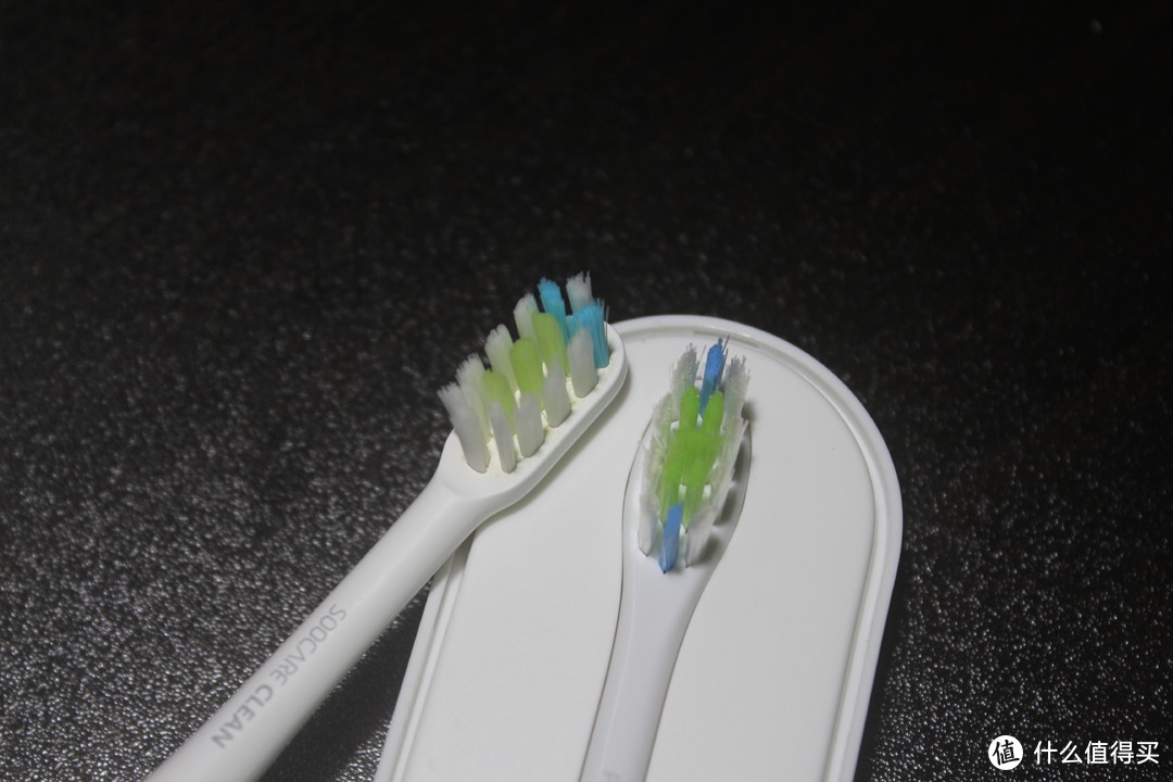 这把牙刷会说话------Oclean One 智能声波电动牙刷