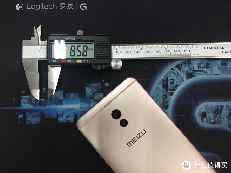 人像双摄：干天干地干 iPhone？有骁龙还有双摄的魅蓝 Note6 上手测评