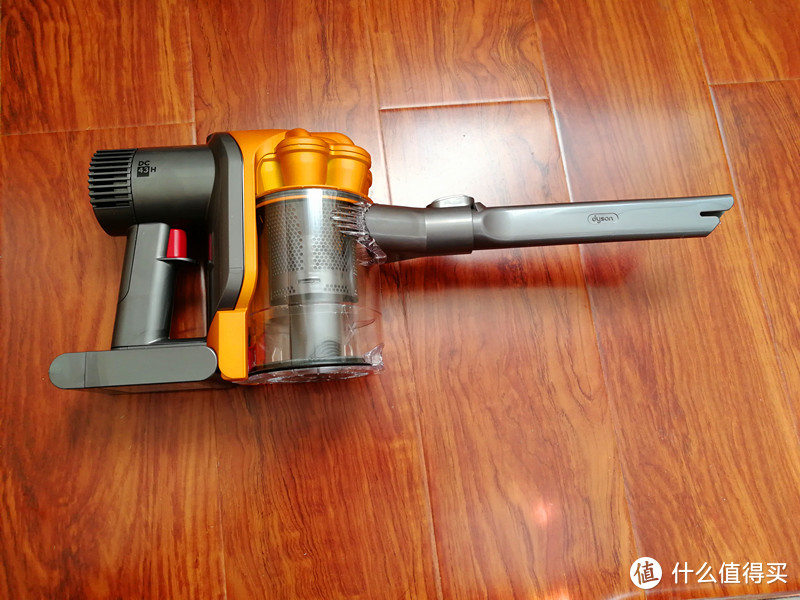 #本站首晒#有 dyson 戴森 DC43H 手持式吸尘器 在手，床铺清洁不再愁