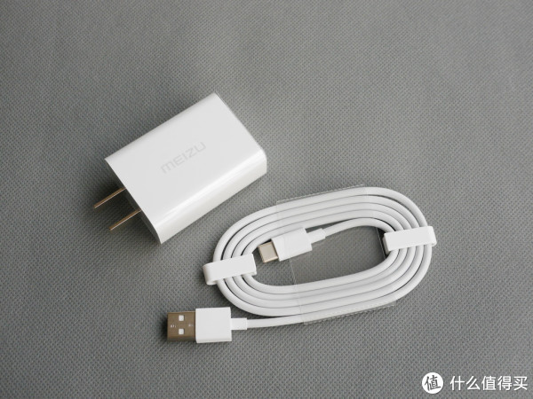 画屏设计并非摆设,后置摄像头终于可以欢快自