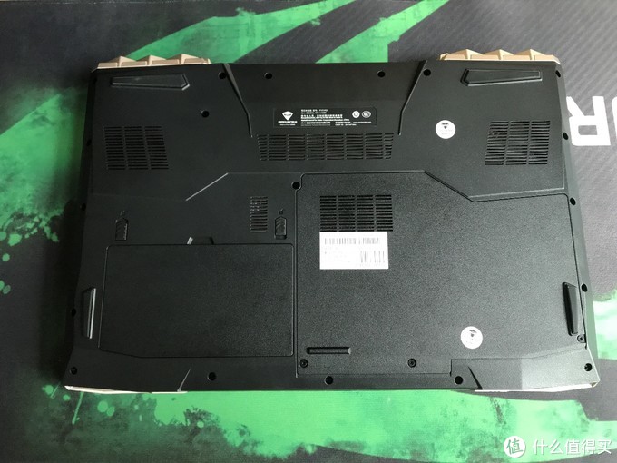 游戏本也能玩定制—machenike 机械师 f117 笔记本电脑 开箱