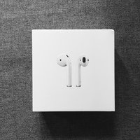 苹果 Airpods 蓝牙无线耳机外观展示(按钮|指示灯|充电仓|数据线)