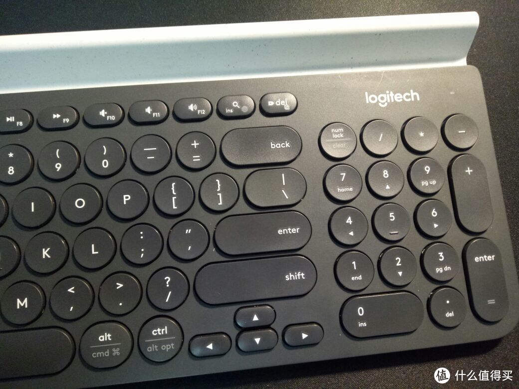 工作生活自在切换— Logitech 罗技 K780无线键盘 开箱