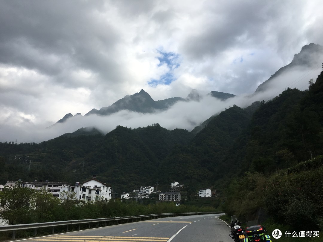 国庆摩旅—疾行神农架上