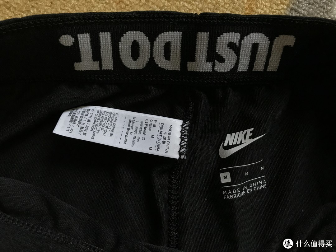 我用APP写原创！NIKE LEGGINGS 弹力印花紧身裤（附真人兽及尺码实测）