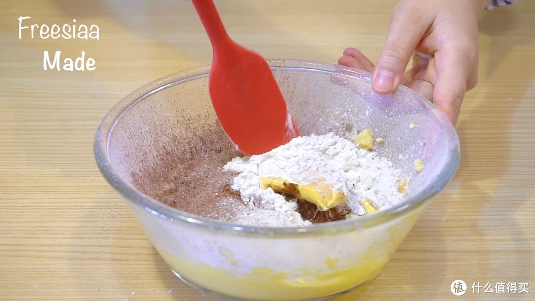 【视频】法式甜点在家也能制作：焦糖蜜桔慕斯塔