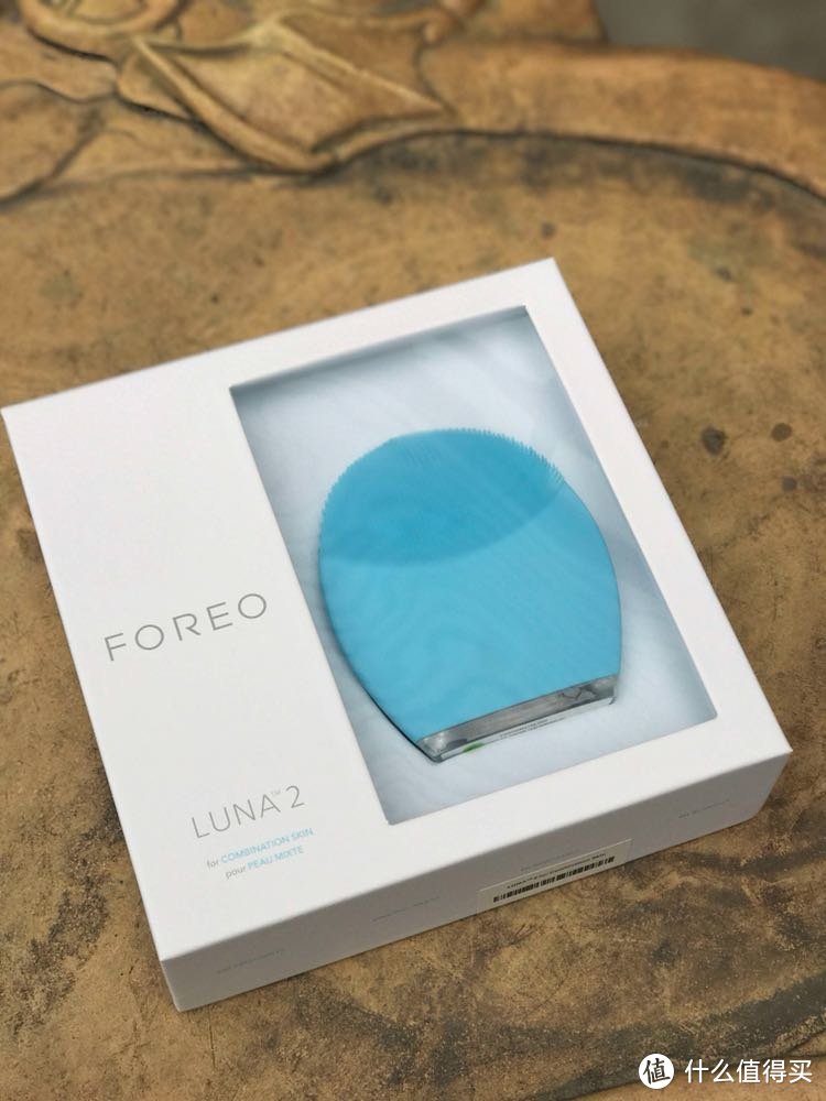 最近爆炸网红的FOREO LUNA 2 Professional 洁面仪 开箱