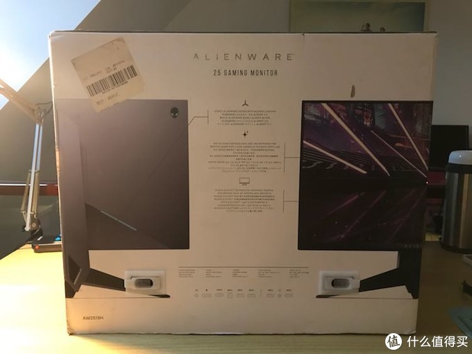 原始灯厂信仰与爆裂刷新率的碰撞：ALIENWARE 外星人 2518H 电竞显示器 开箱