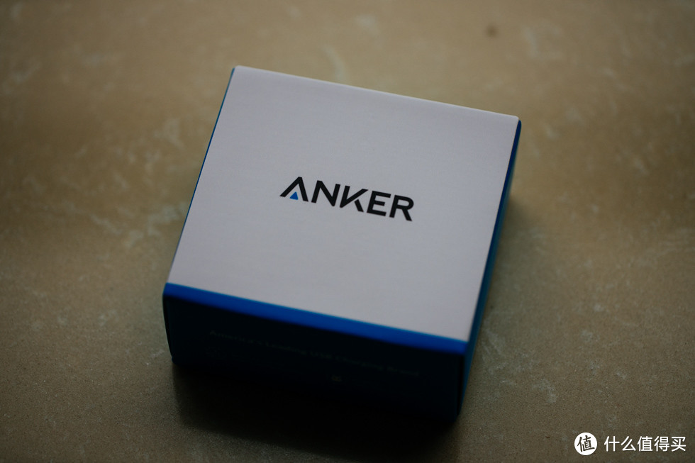 一大一小，搭配正好—anker powercore+ 及 枪炮玫瑰 移动电源 开箱小评