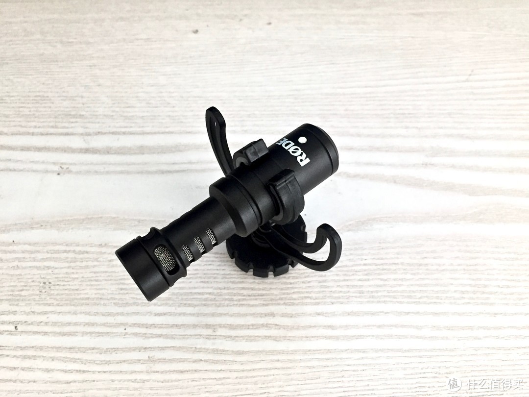 我的毛绒玩具 RODE VideoMicro 单反麦克风