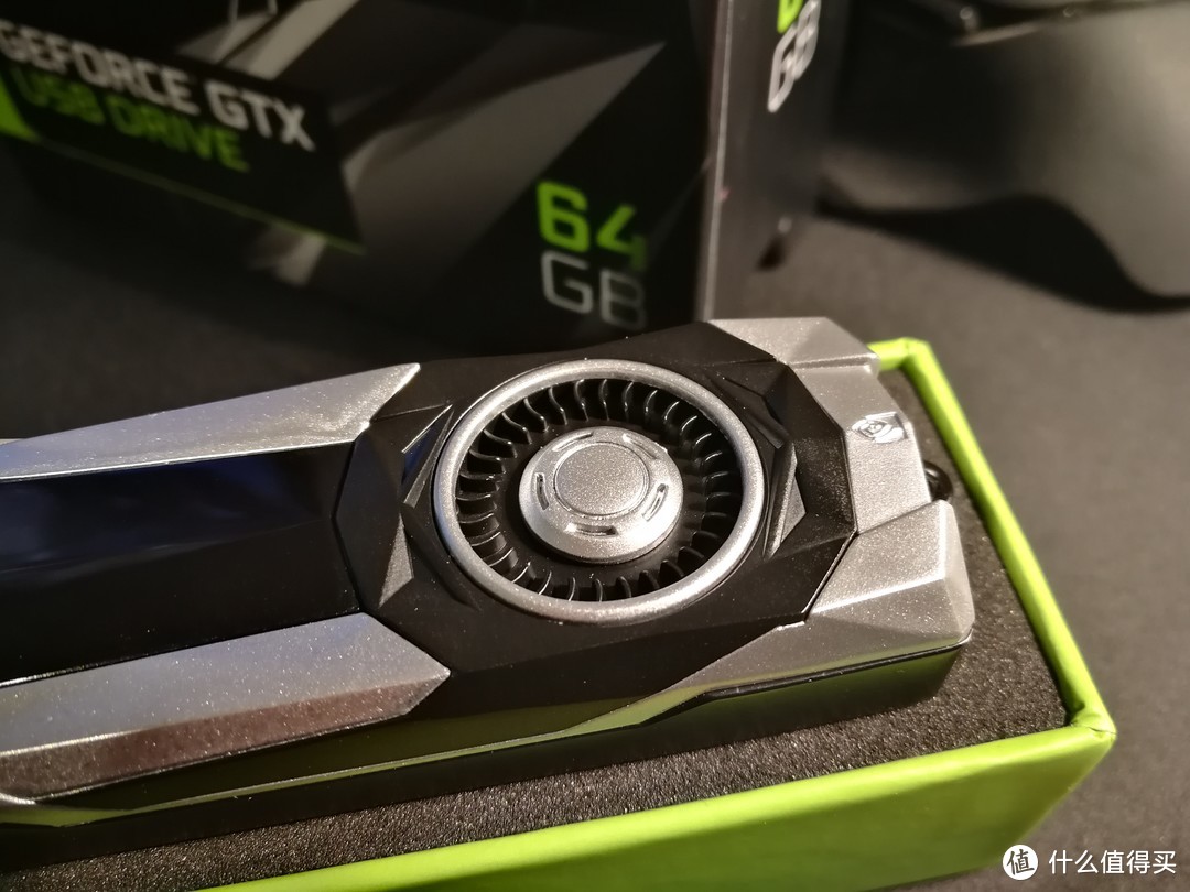 奇妙物:NVIDIA英伟达GeForce GTX 64GB USB Drive N饭信仰U盘开箱！