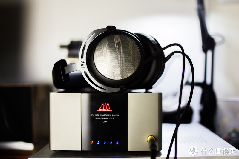 桌面HiFi新概念，一个拜雅粉眼中的谷津 Q-m解码耳放一体机