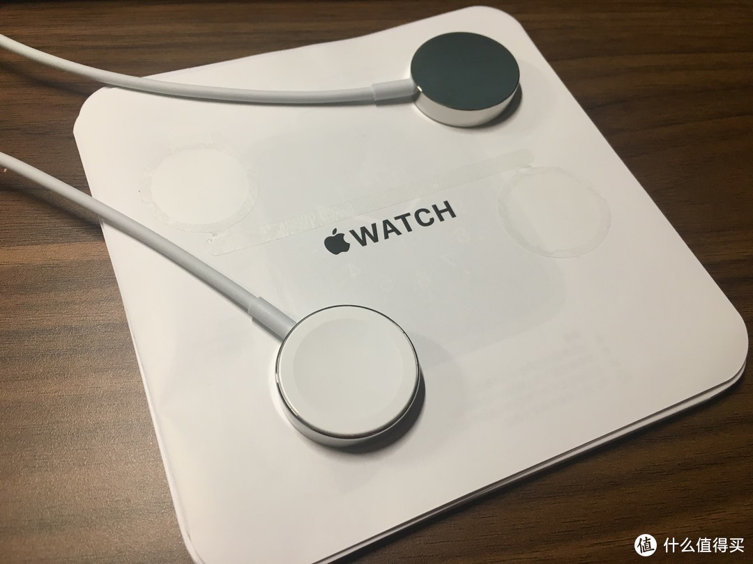 #原创新人# 开箱 Apple Watch Series 3 GPS + 蜂窝网络 深空黑 不锈钢壳配米兰尼斯表带