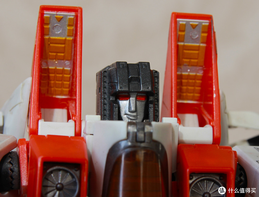 宝藏君的变形金刚玩具闲聊 篇一:#原创新人#mp03大师级 红蜘蛛