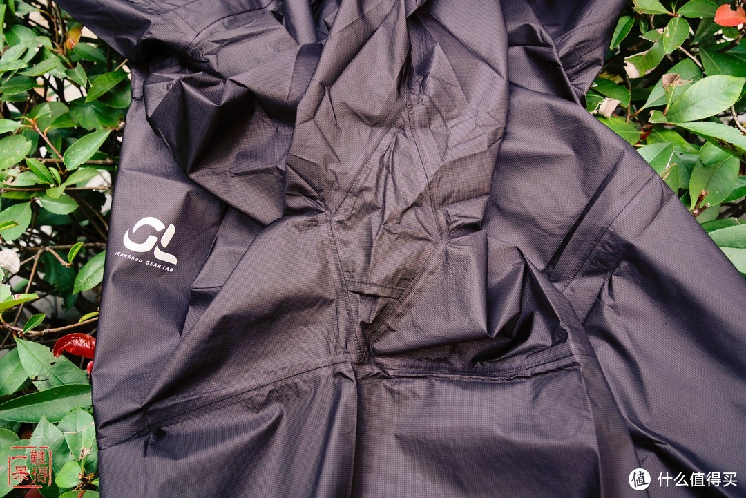 跨界冲锋衣——GearLab燃烧装备实验室101克超轻防水冲锋衣简测