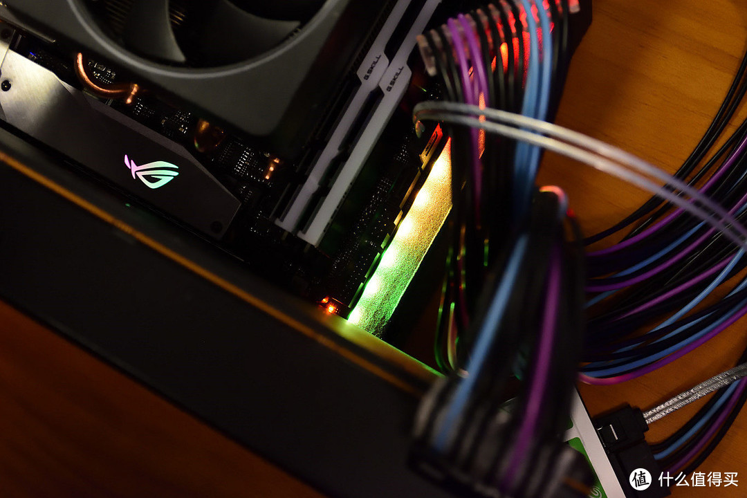 #本站首晒#迟到近半年是否能慢工出细活？ASUS 华硕 Rog Strix X370-I Gaming 开箱简测