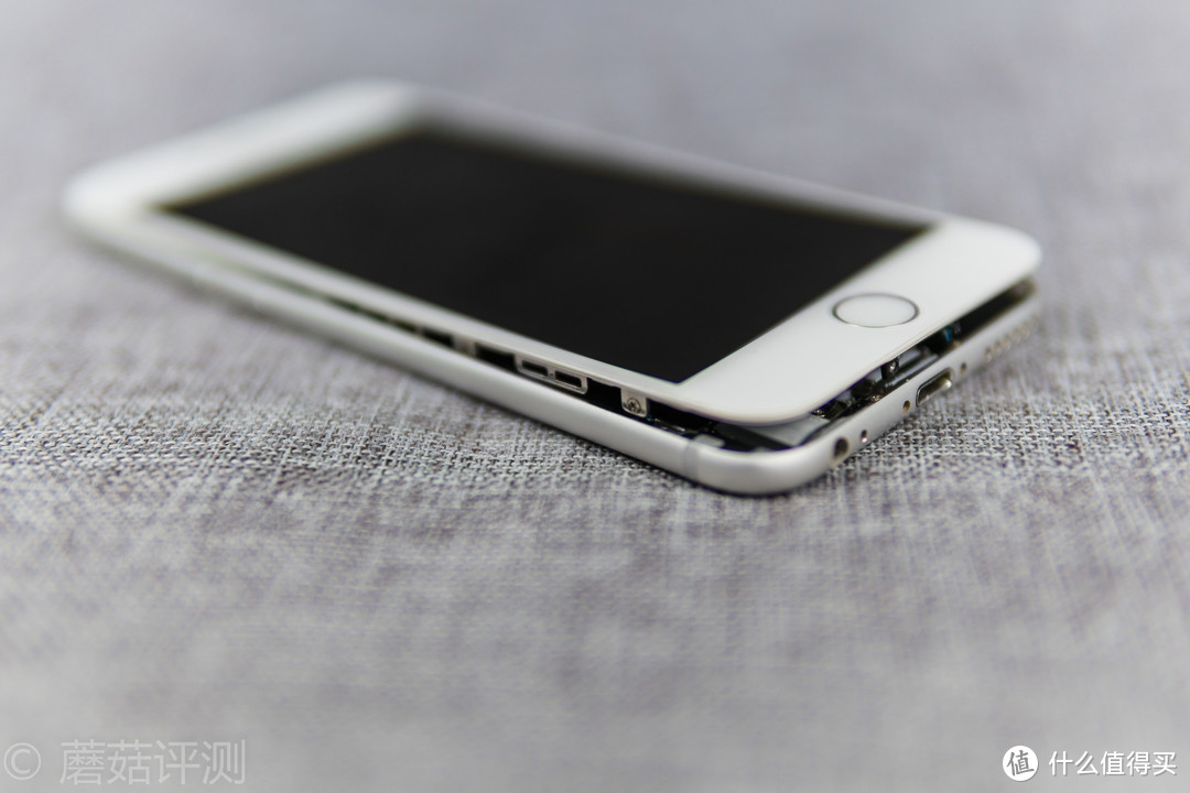 听说最新的iPhone 8和iPhone 6的外观差别不大——iPhone 6 灰色 更换电池 小计