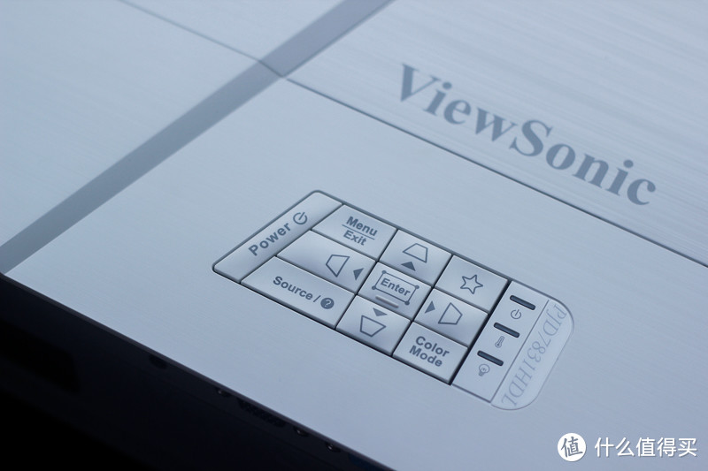 智能投影仪遍地开花，我却选了个传统投影仪—ViewSonic 优派 PJD7831HDL 投影仪 开箱