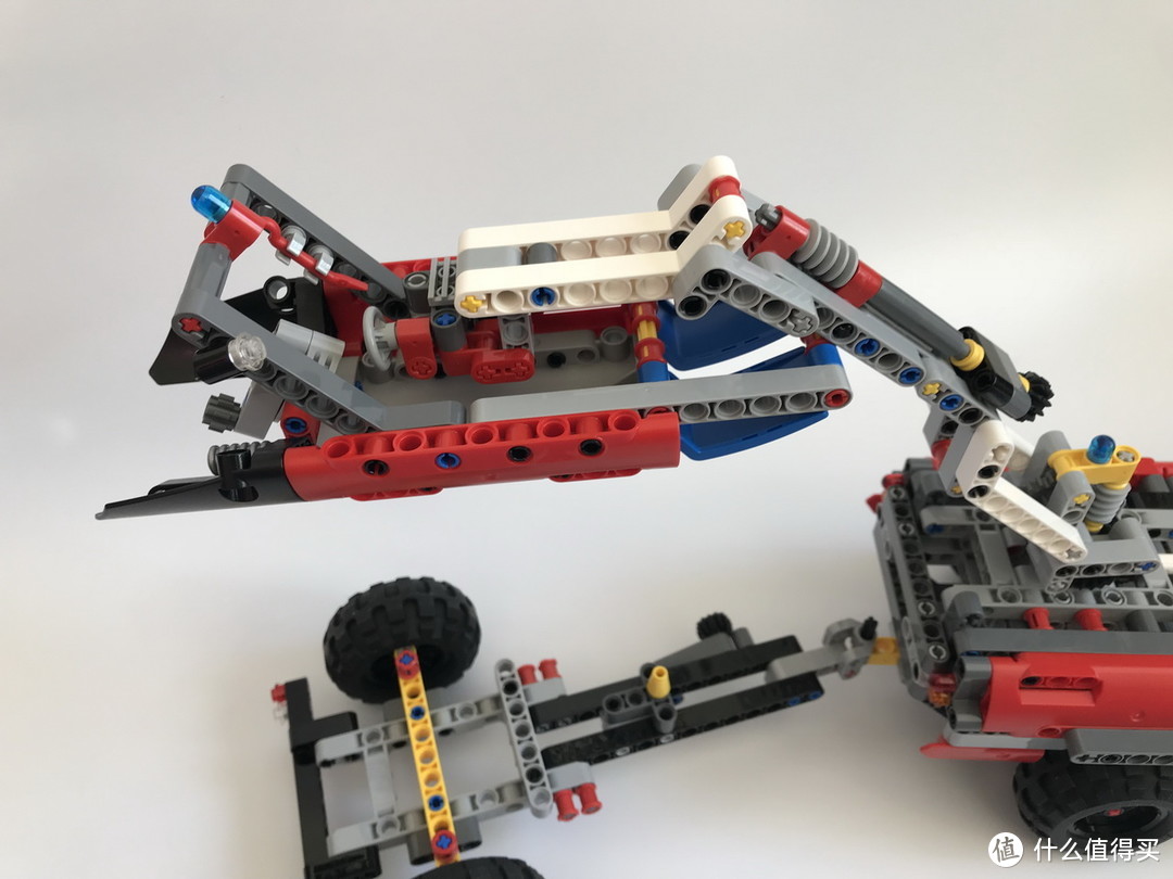 乐高还能这么拼： 复刻 LEGO 乐高 科技 42068 B模式 消防救援车