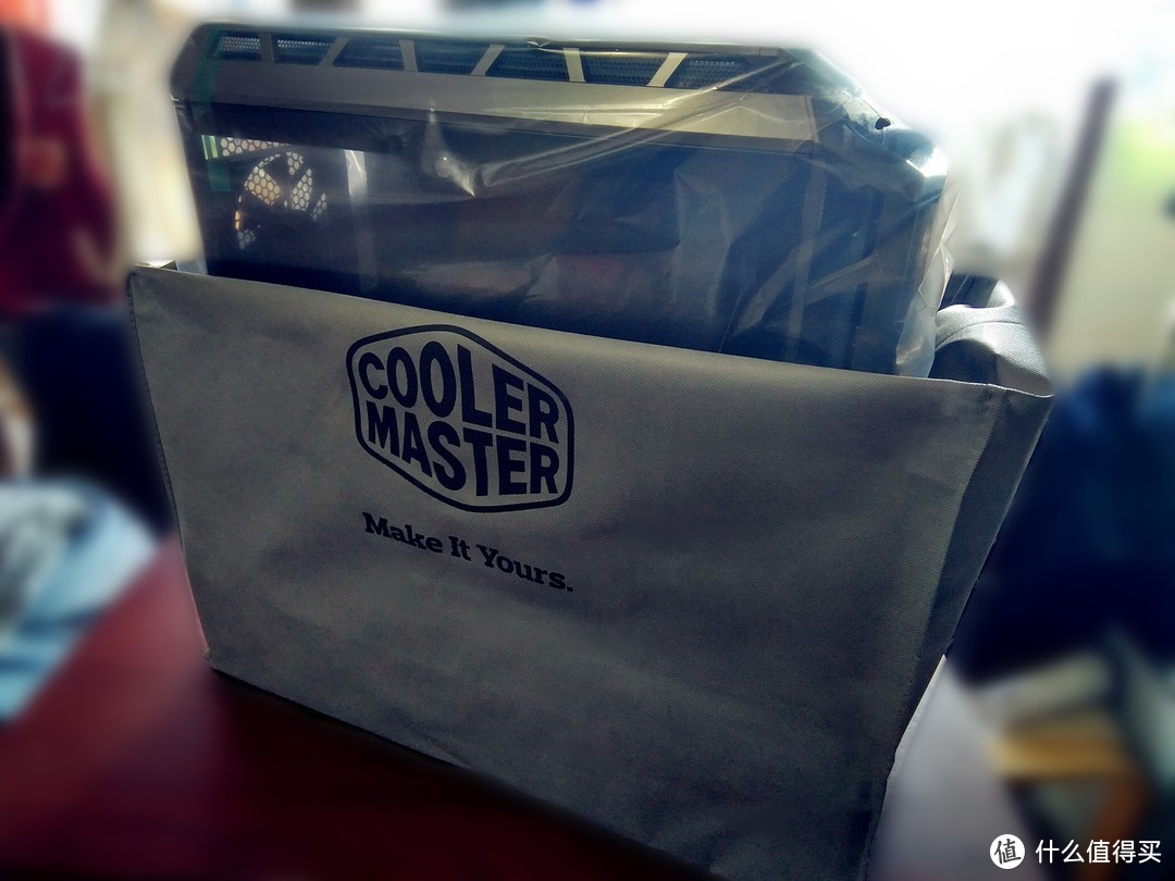 COOLERMASTER 酷冷至尊 H500P 机箱：给硬件找到一个大房子