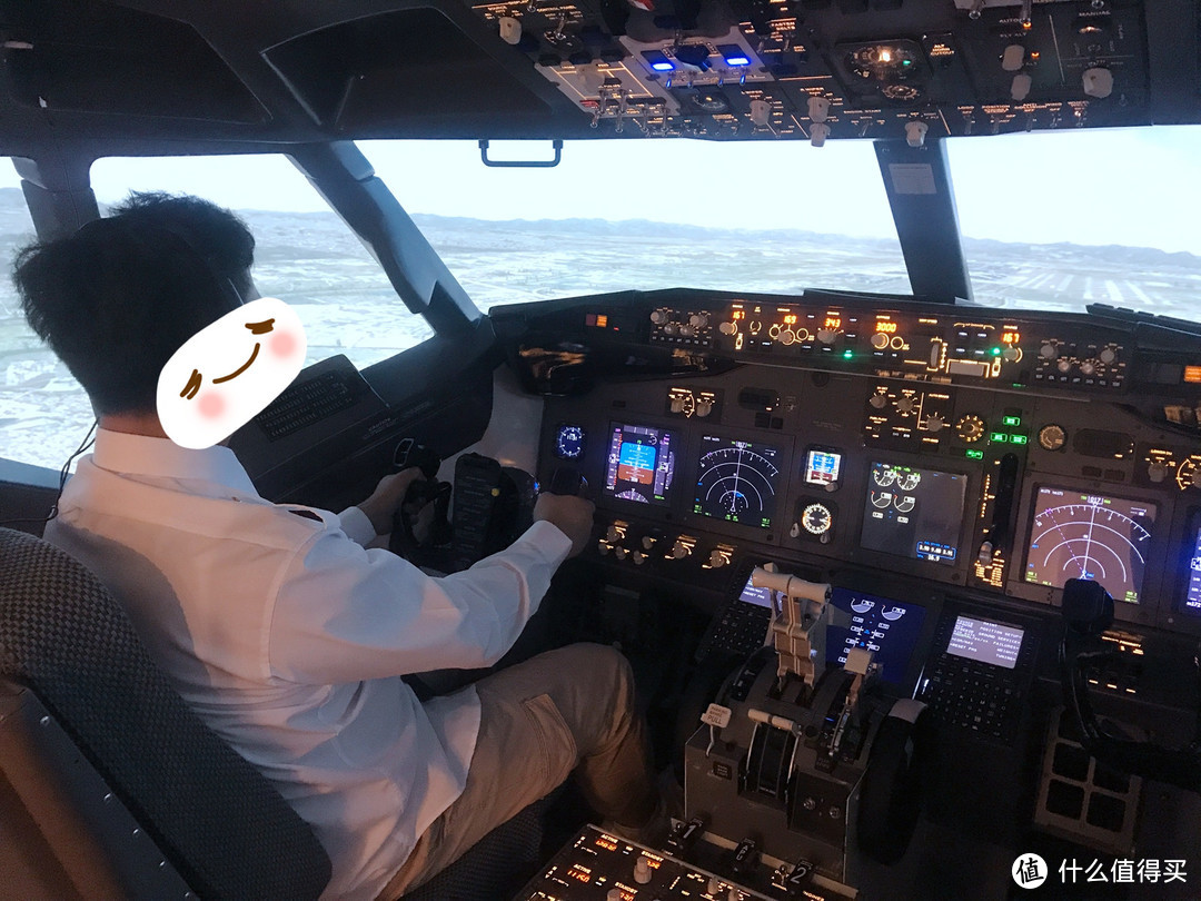 如何学会开飞机？当然要靠小姐姐啊！记TaxiWay飞行体验