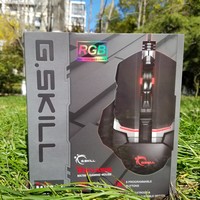 芝奇 RIPJAWS MX780 游戏鼠标外观展示(裙带|侧翼|配重|底盘)