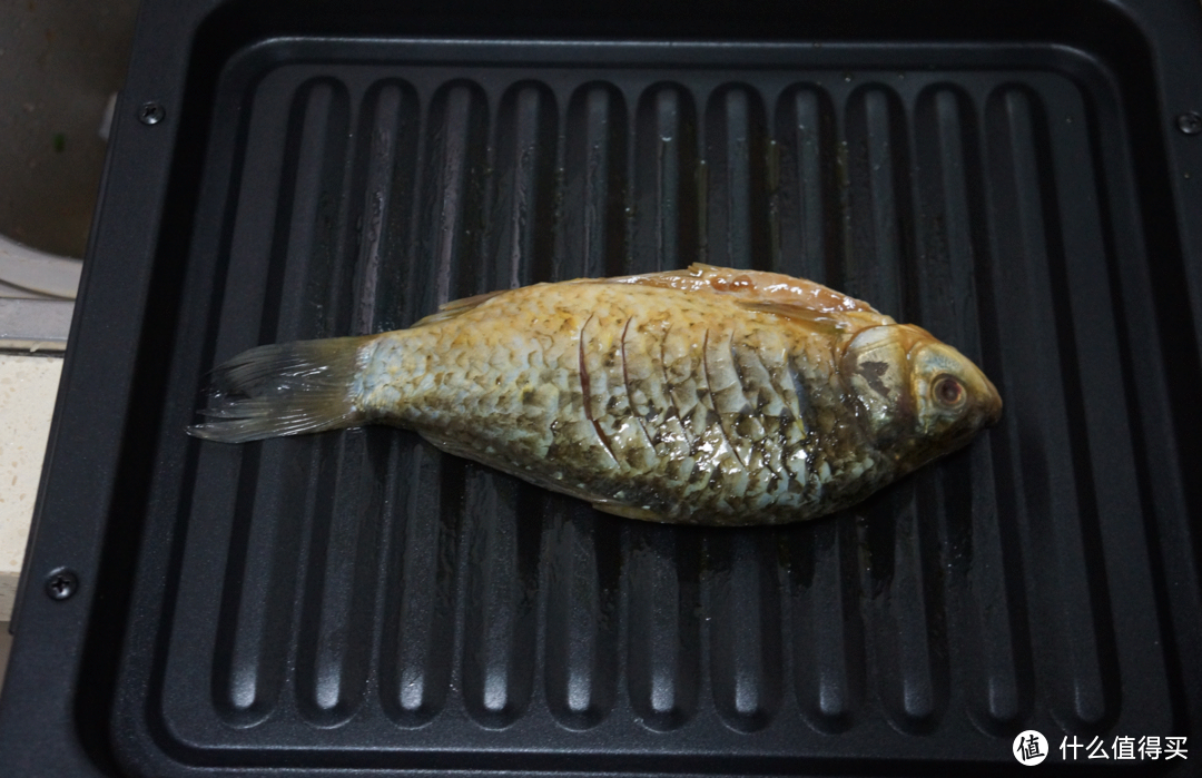 小白也能做美食：一个烤箱与一条鲤鱼的“爱情”故事