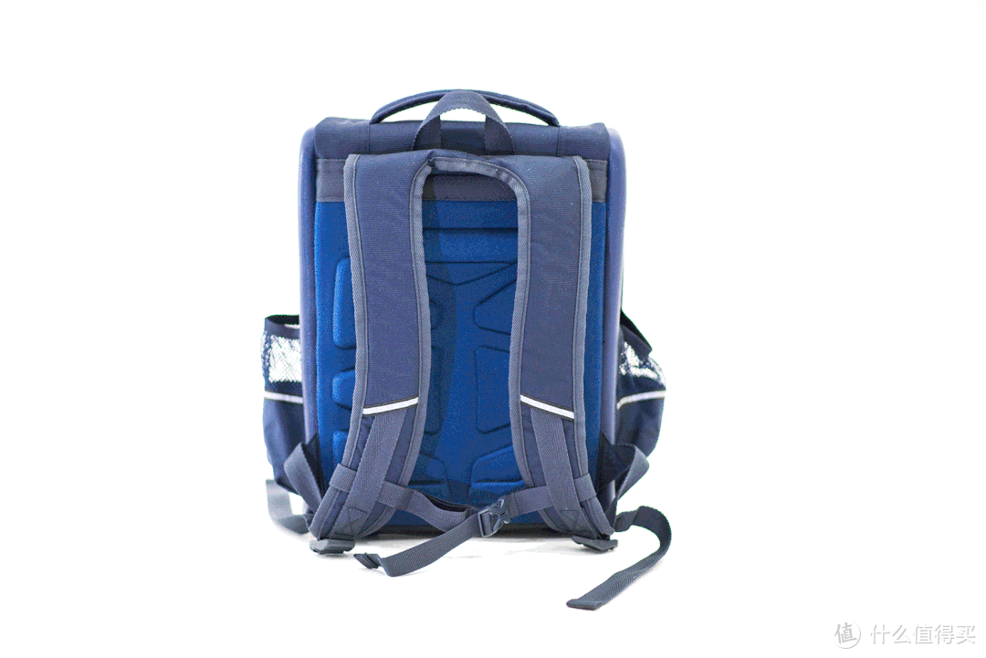 不能当旅行包的书包不是好背包—九微米探索系列护脊书包测评