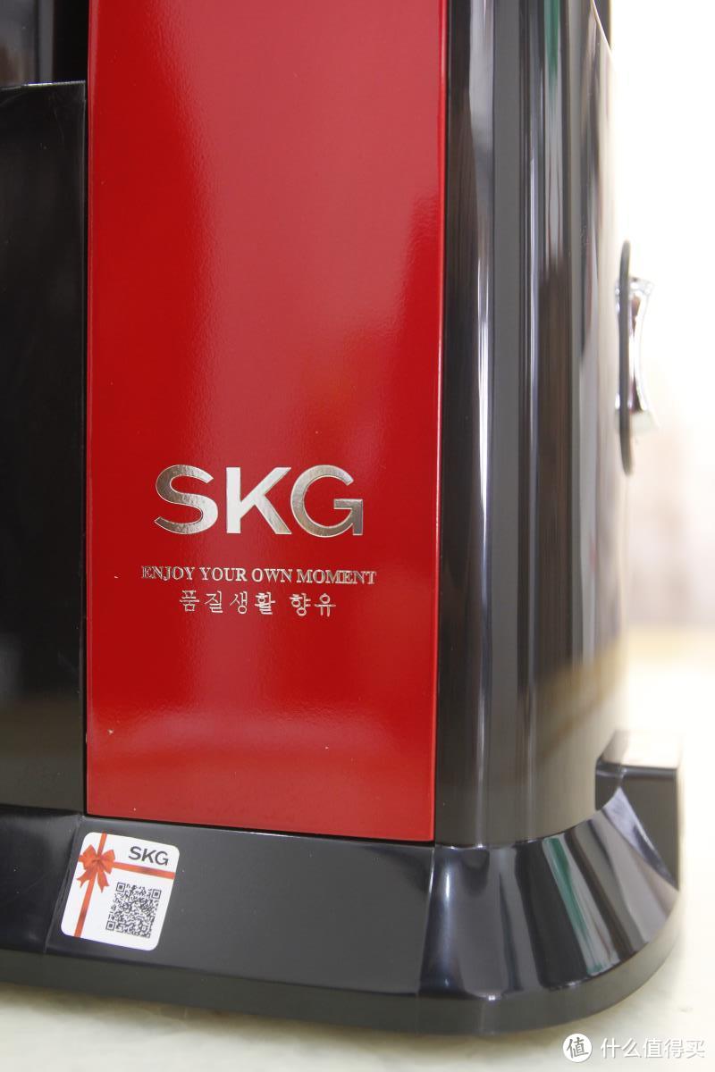 如何成为一台不吃灰的原汁机？SKG A9大口径原汁机有想法