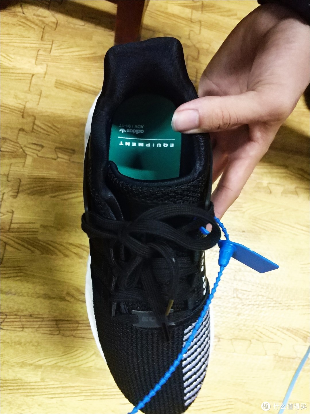 #原创新人#晒单大赛#Adidas 阿迪达斯 EQT 93/17 boost 跑鞋 开箱