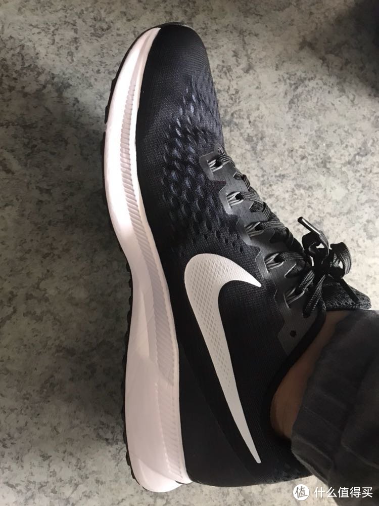 #原创新人#在张大妈无意间瞥了一眼，决定买买买。NIKE 耐克PEGASUS 34穿着感受