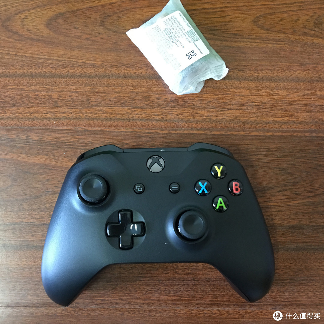 国行Xbox One X（天蝎座普版）的种草简单体验