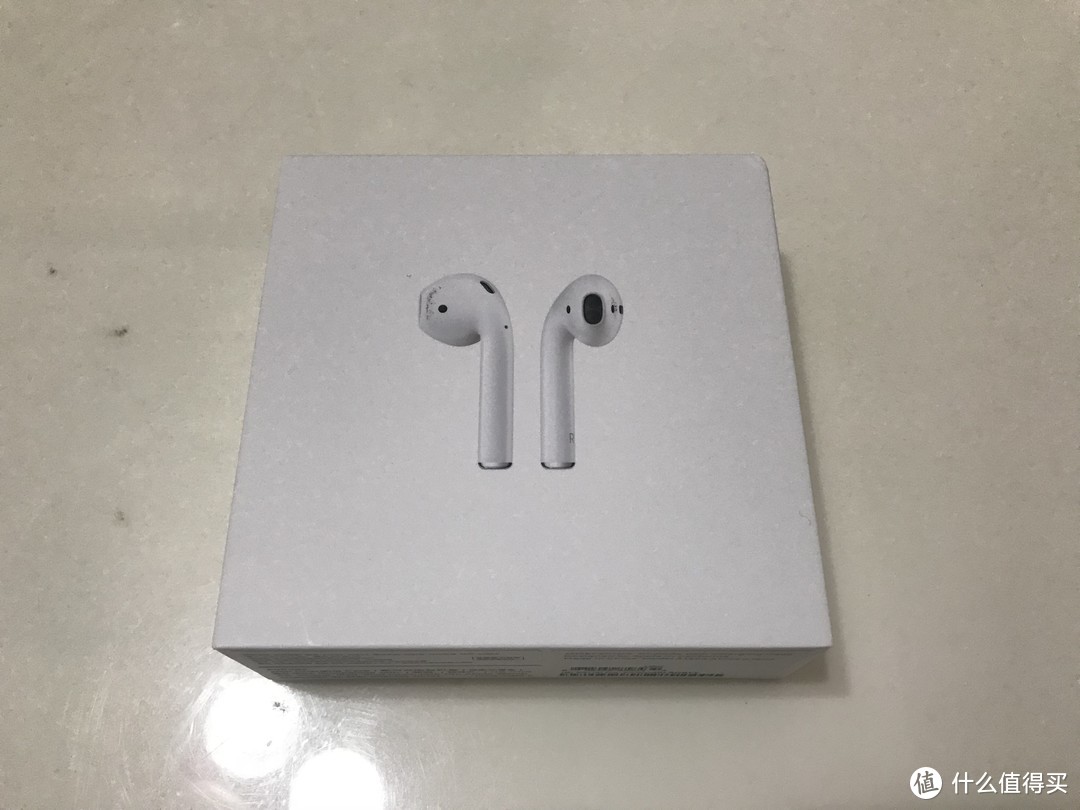 #原创新人# 也许是2017年最后一个Apple 苹果 AirPods 耳机 的非正经开箱测评