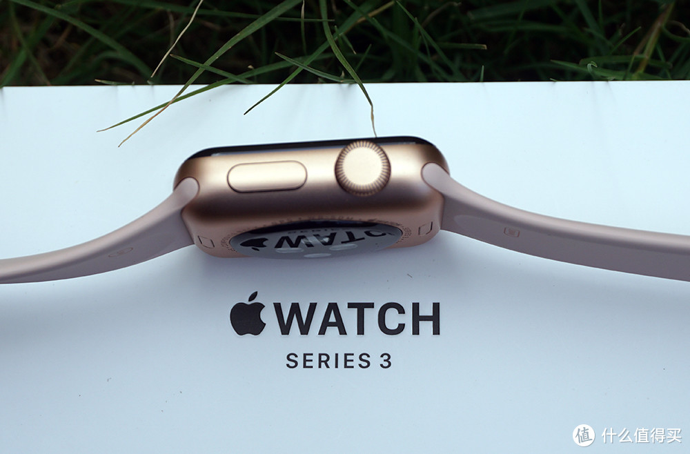 送给媳妇的生日礼物，Apple 苹果 Watch Series 3 智能手表